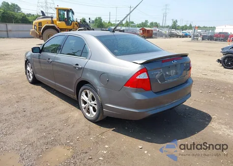 2012 Ford Fusion Se z USA, uszkodzony, nr VIN 3FAHP0HA3CR155292